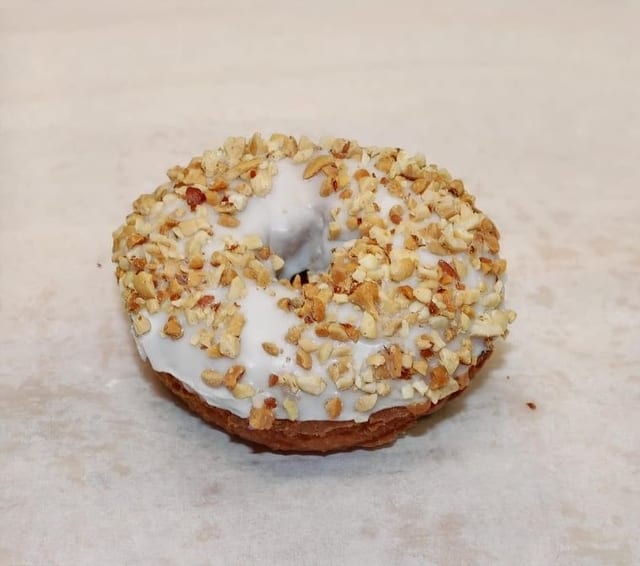 Brown Cake Van-Peanut Donut.