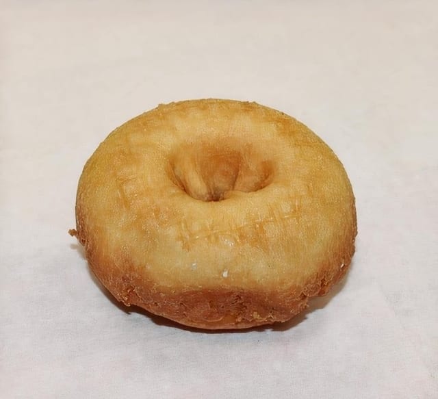 Plain Cake Donut.